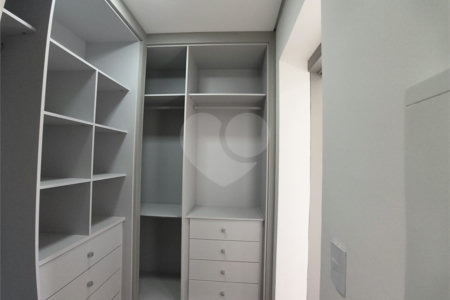 Apartamento à venda com 4 quartos, sendo 2 suítes,  em Além Ponte, Sorocaba, SP