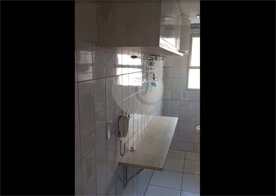 Apartamento para alugar com 2 quartos em Jardim da Glória, Cotia, SP
