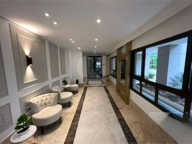 Apartamento à venda com 3 quartos, sendo 2 suítes,  em Barueri, Barueri, SP