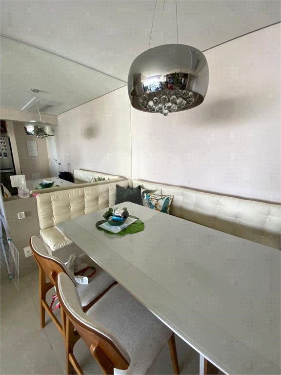 Apartamento à venda com 2 quartos, sendo 1 suíte, em Vila Carrão, São Paulo, SP