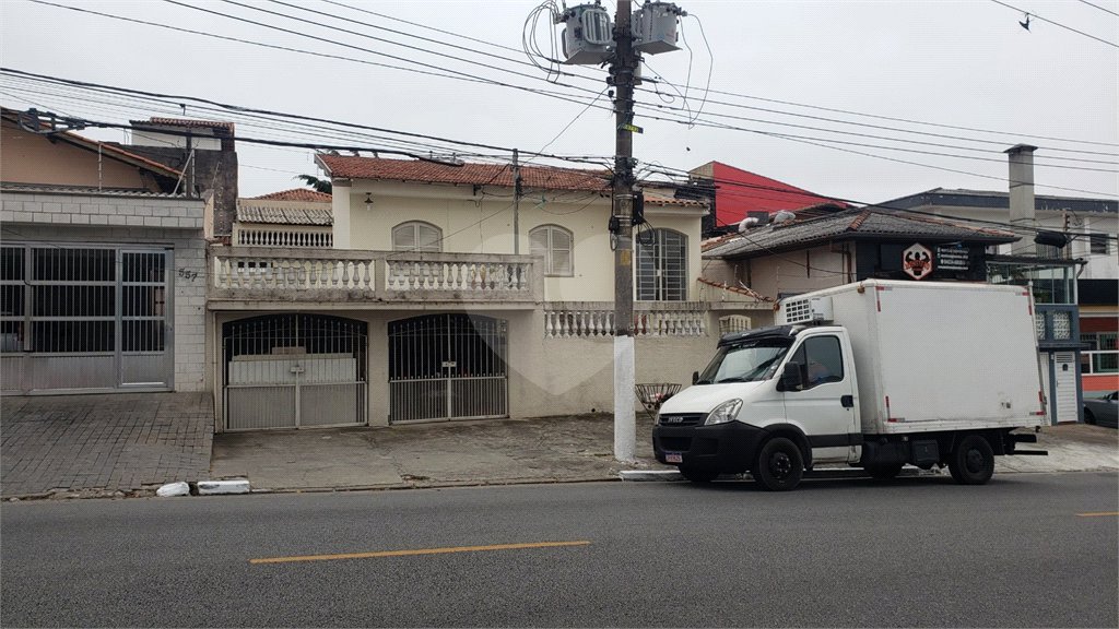 Sobrado à venda com 3 quartos, sendo 1 suíte,  em Jardim Prudência, São Paulo, SP