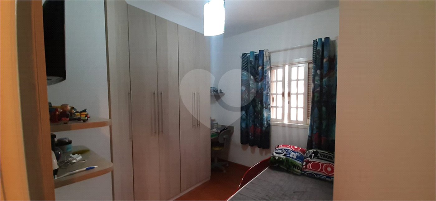 Casa à venda com 3 quartos, sendo 1 suíte,  em Vila Brasileira, Mogi das Cruzes, SP