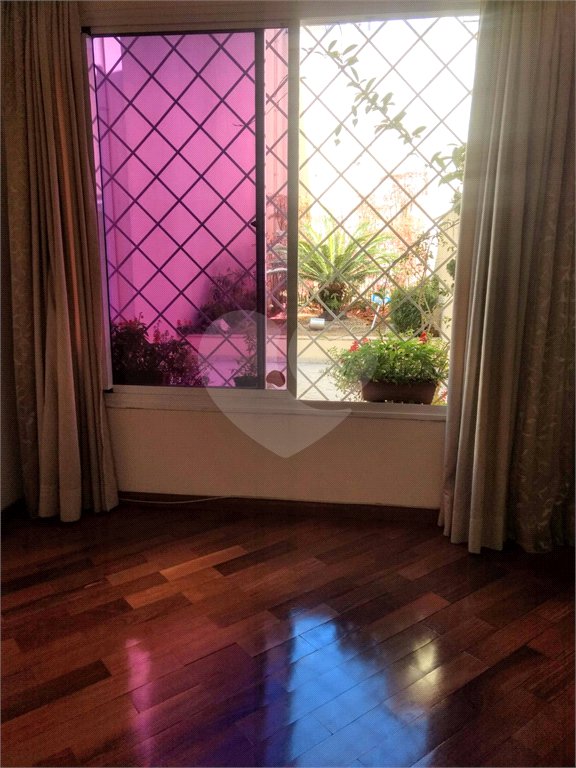 Casa à venda com 3 quartos, sendo 1 suíte,  no condomínio Villaggio DI Firenze, São Paulo - SP