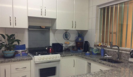 Sobrado à venda com 3 suítes em Pirituba, São Paulo, SP