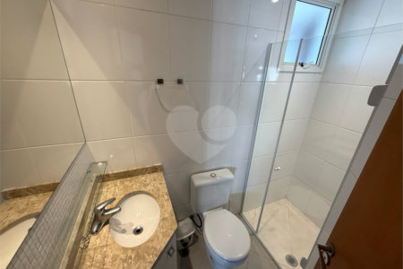 Apartamento à venda com 3 quartos, sendo 1 suíte,  em Baeta Neves, São Bernardo do Campo, SP