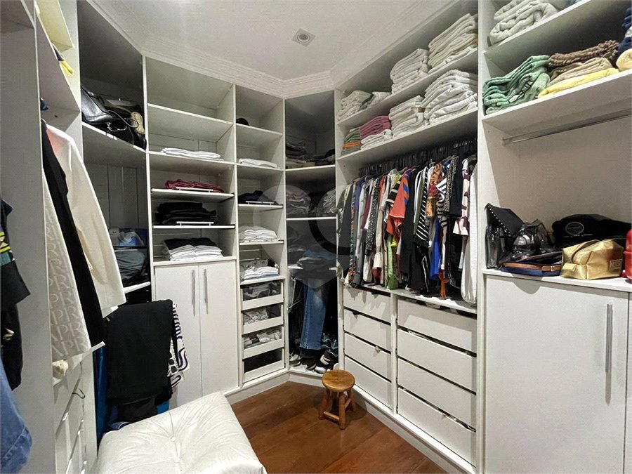 Casa à venda com 4 quartos, sendo 1 suíte, em Campo Grande, Rio de Janeiro, RJ