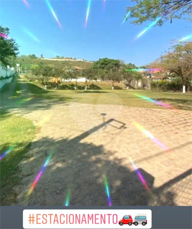 Chácara à venda com 10 quartos, sendo 2 suítes, em Mombaça, São Roque, SP