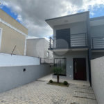 Sobrado à venda ou para alugar com 3 suítes em Jardim do Lago, Atibaia, SP