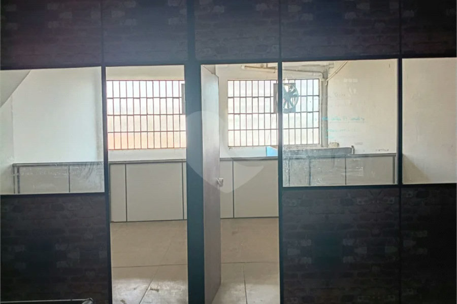 Prédio à venda em Imirim, São Paulo, SP