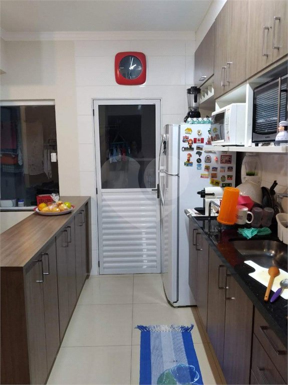 Casa à venda com 2 suítes no condomínio Residencial Matos, São Paulo - SP