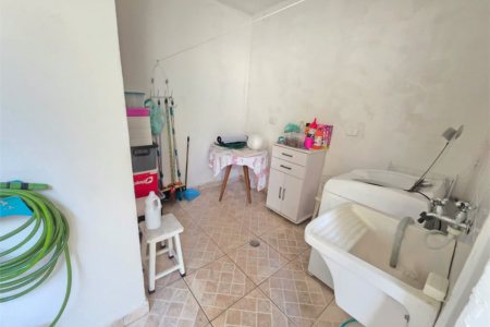 Casa à venda com 6 quartos, sendo 2 suítes,  em Conjunto Residencial Butantã, São Paulo, SP