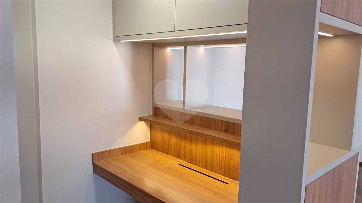 Apartamento para alugar com 3 quartos, sendo 2 suítes, em Jardim Marajoara, São Paulo, SP