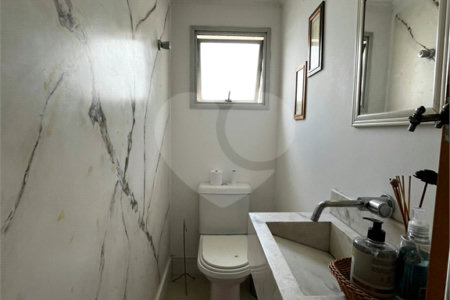 Apartamento à venda com 3 quartos, sendo 1 suíte,  em Alto da Lapa, São Paulo, SP