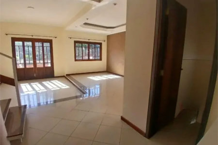Sobrado à venda com 3 suítes em Vila São Silvestre, São Paulo, SP