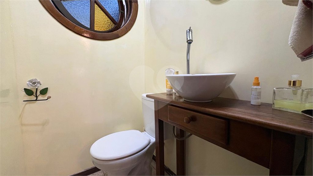 Sítio à venda com 4 quartos, sendo 2 suítes,  em Sorocamirim (canguera), São Roque, SP