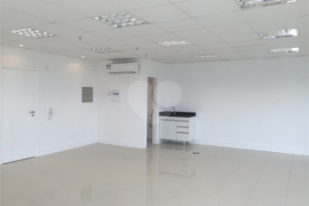 Sala à venda em Parque Bela Vista, Votorantim, SP