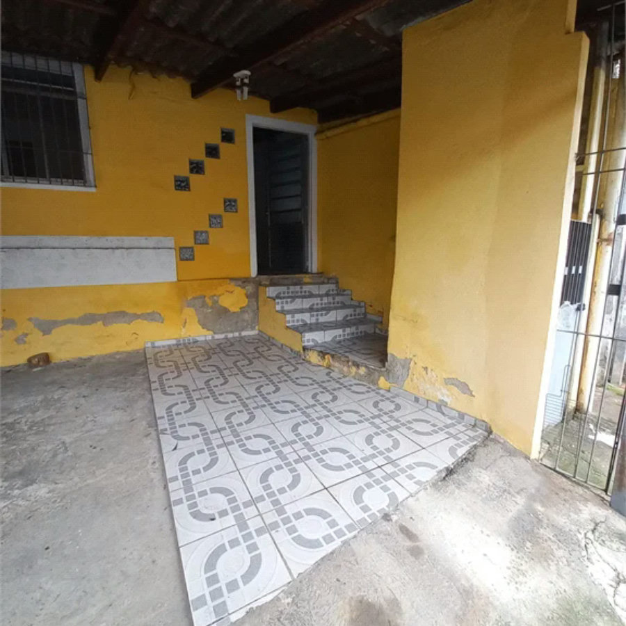 Casa à venda com 5 quartos, sendo 1 suíte, em Jardim Novo Taboão, São Paulo, SP
