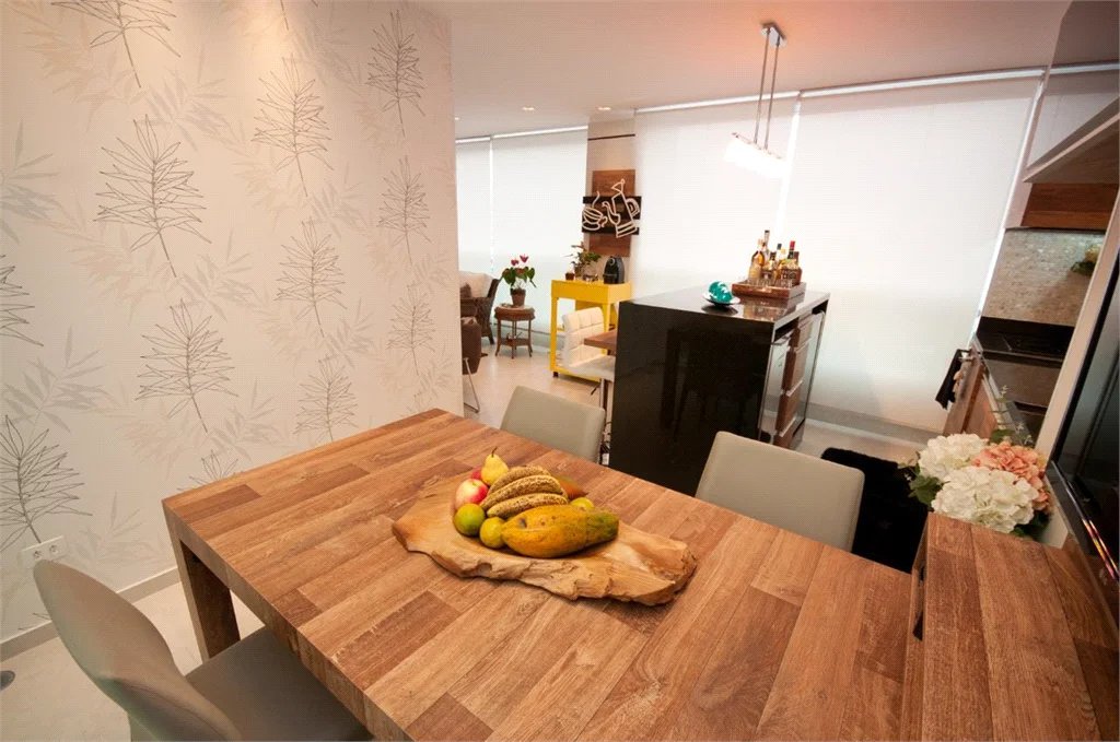 Apartamento à venda com 4 quartos, sendo 3 suítes, em Vila Romana, São Paulo, SP