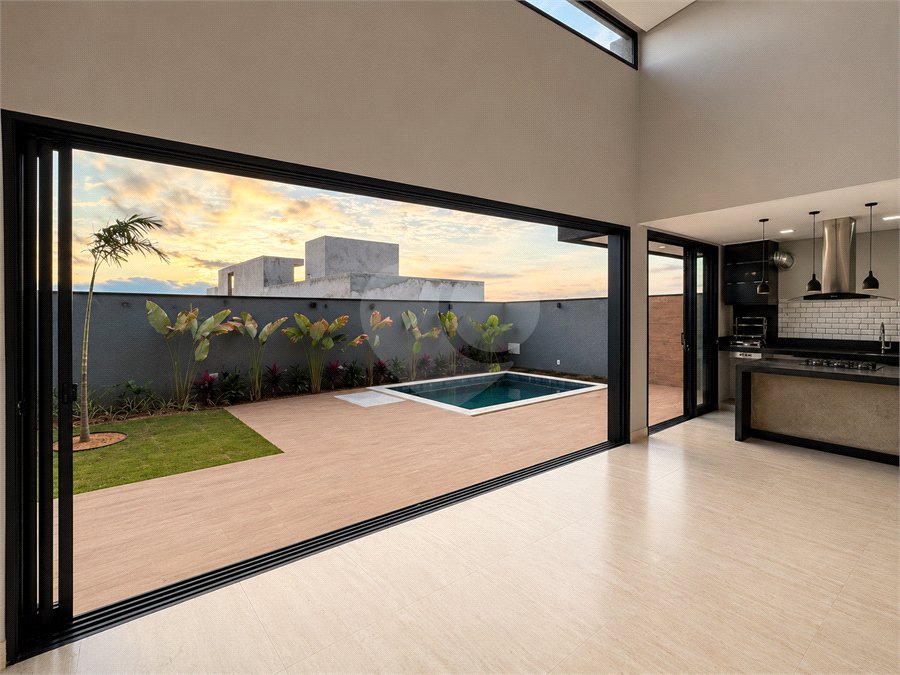 Casa à venda com 4 suítes no condomínio Terras Alpha Nova Esplanada, Votorantim - SP