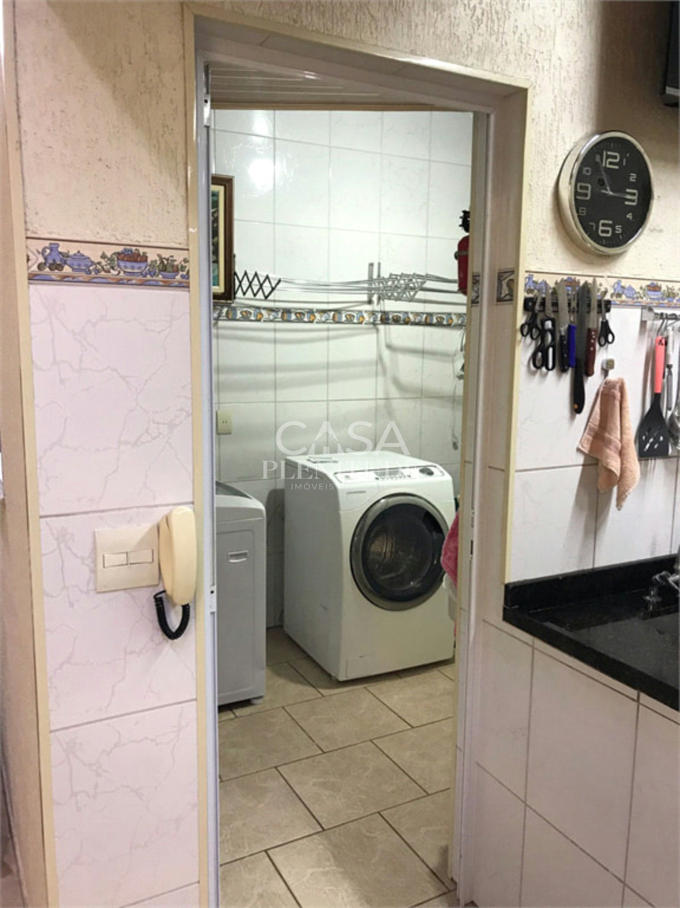 Casa em condomínio à venda com 4 quartos, sendo 1 suíte, em Jardim Americano, Sorocaba, SP