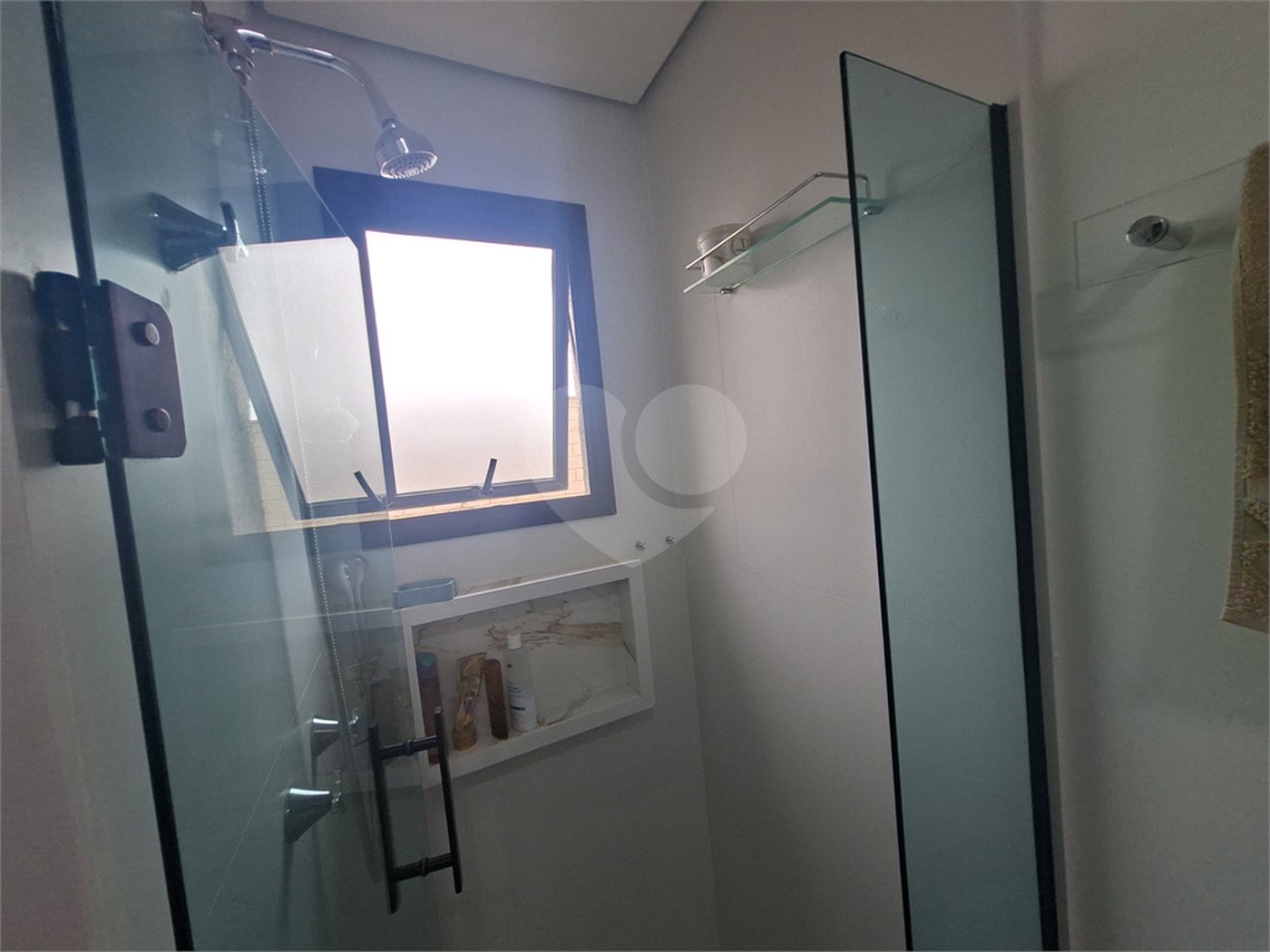 Apartamento à venda com 3 quartos, sendo 1 suíte,  no Centro, Itapetininga, SP