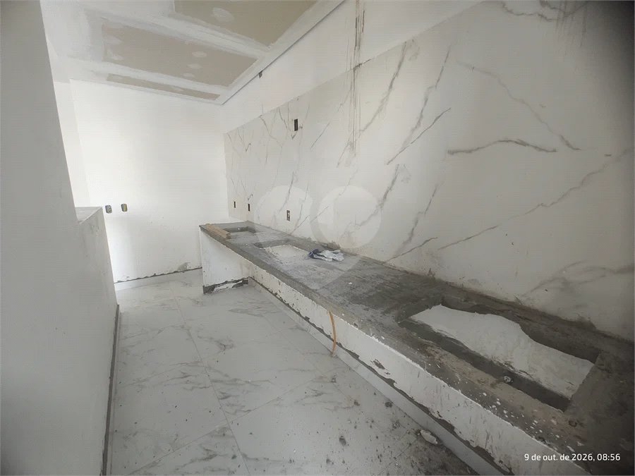 Apartamento 2 dormitórios com 1 vaga de garagem, excelente localização, programa MCMV, pagto parcelado