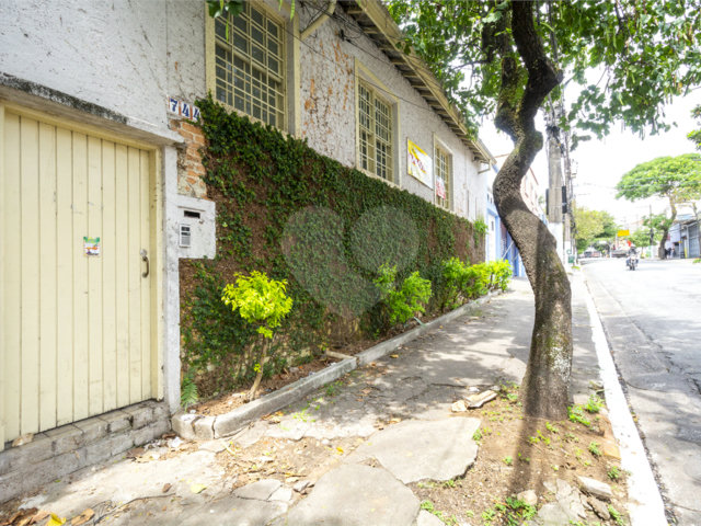 Casa à venda com 3 quartos em Santo Amaro, São Paulo, SP
