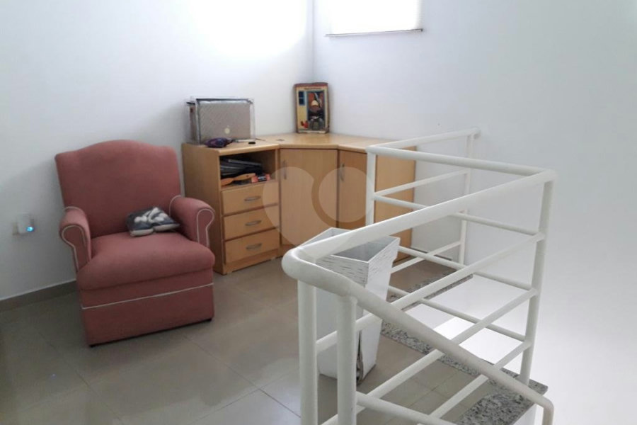 Sobrado à venda com 3 suítes em Vila Irmãos Arnoni, São Paulo, SP