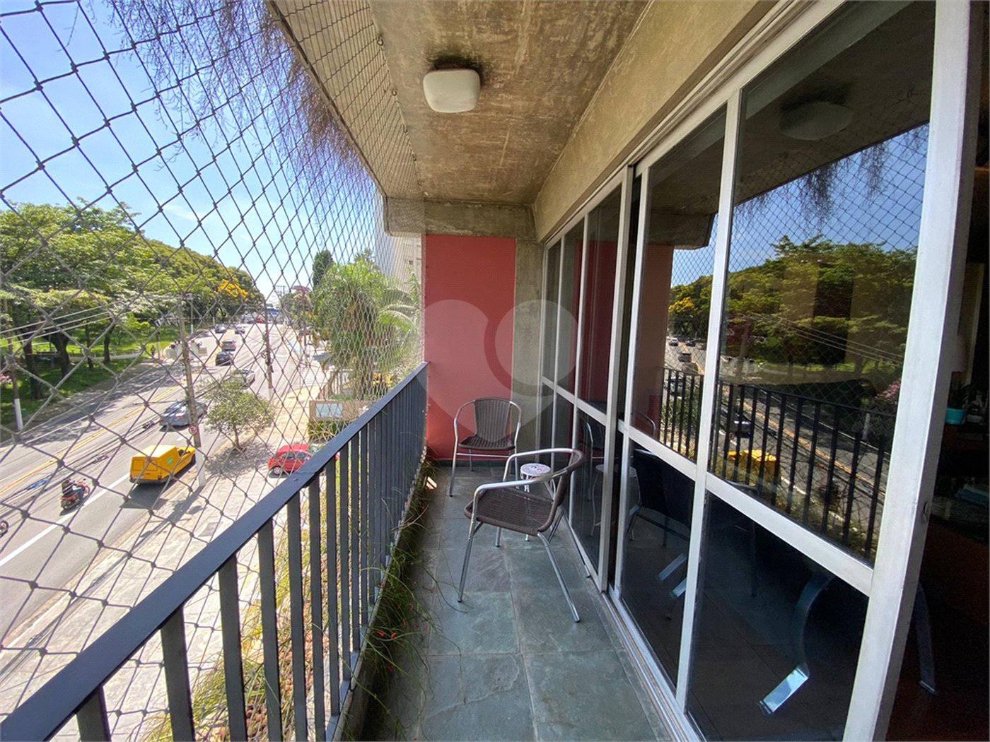 Apartamento à venda com 3 quartos, sendo 1 suíte,  em Vila Romana, São Paulo, SP