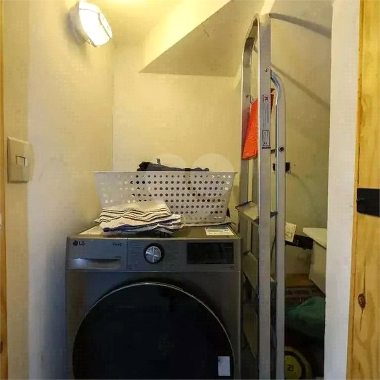 Casa à venda com 2 quartos, sendo 1 suíte,  no condomínio Cube Real Parque, São Paulo - SP