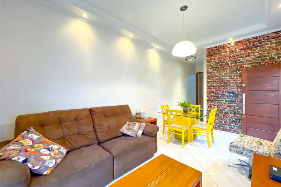 Casa à venda com 3 quartos, sendo 1 suíte,  no condomínio 658, São Paulo - SP