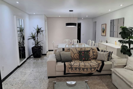Apartamento Residencial à venda, Gonzaga, Santos - AP0761.