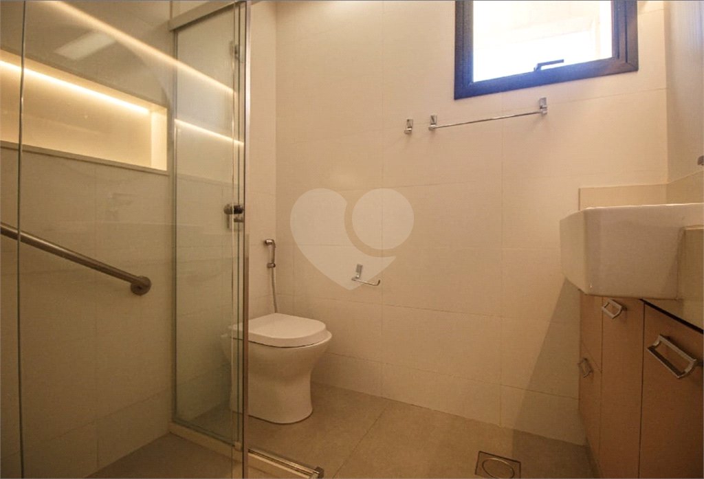 Apartamento à venda com 4 quartos, sendo 2 suítes,  em Tijuca, Rio de Janeiro, RJ