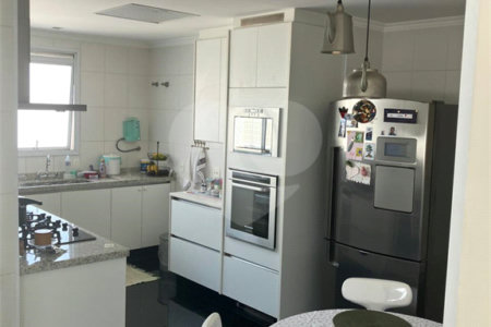 Apartamento à venda com 3 suítes em Jardim Paulista, São Paulo, SP