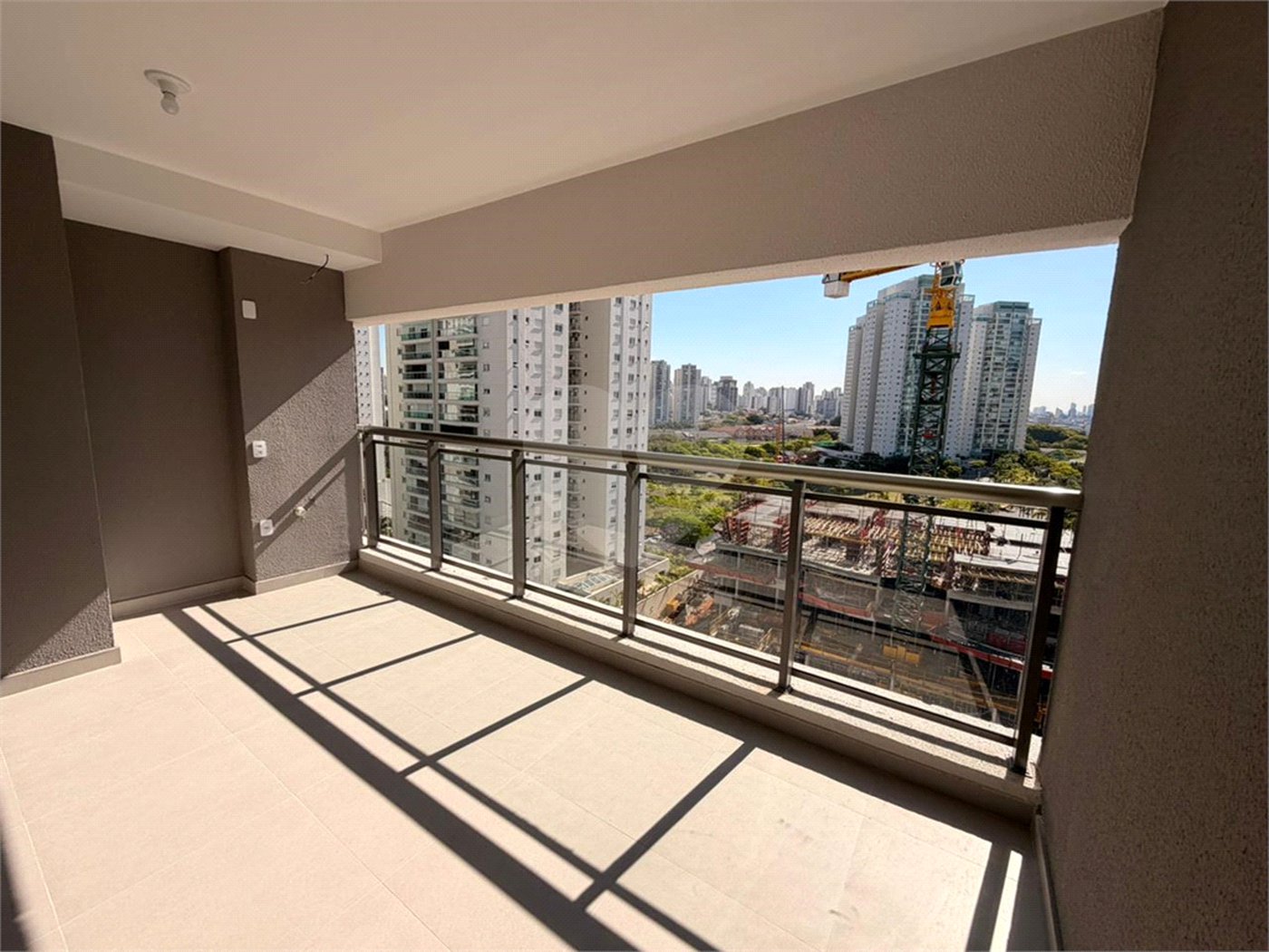 Apartamento à venda com 3 suítes em Água Branca, São Paulo, SP