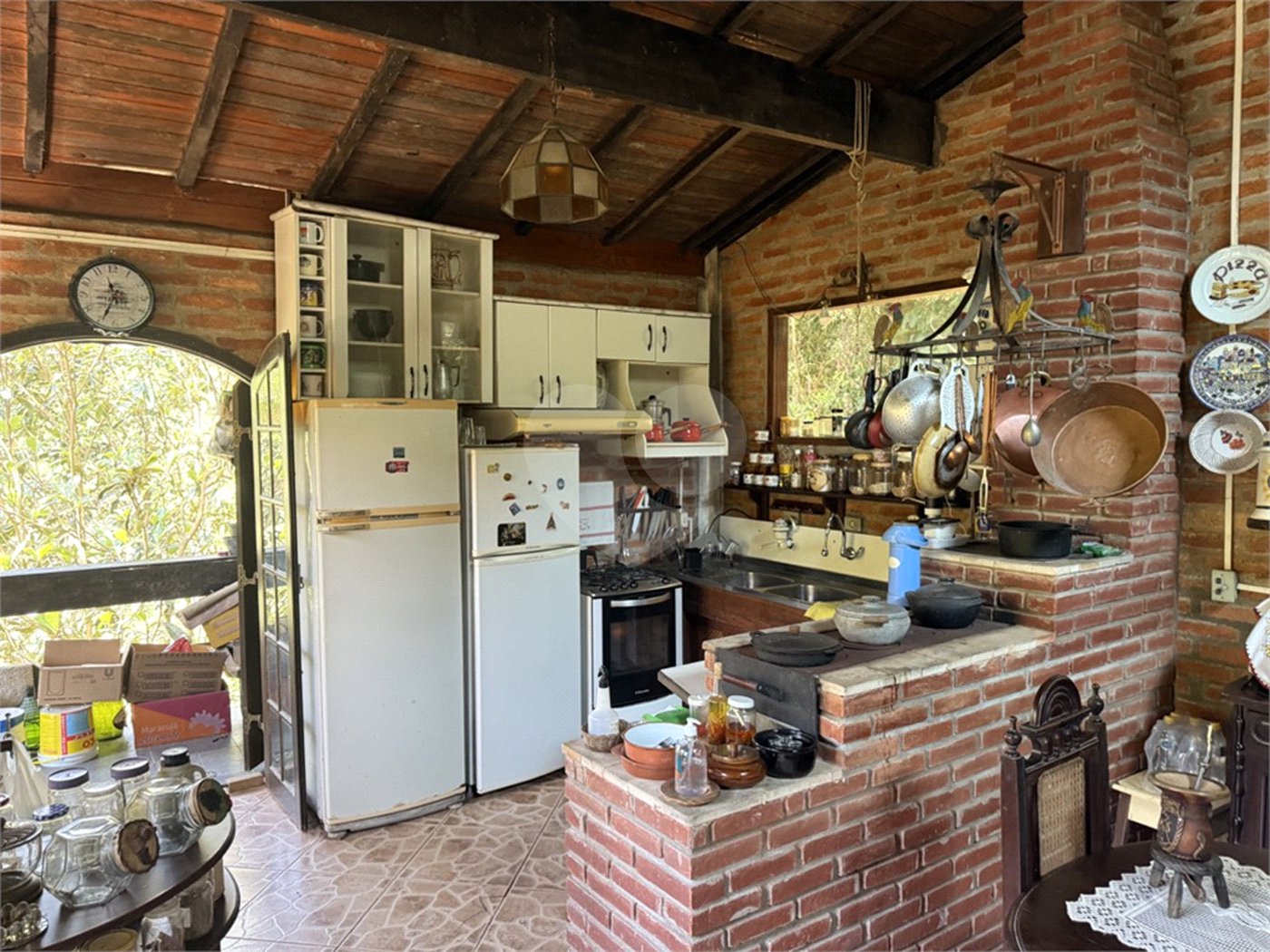 Casa à venda com 4 quartos no condomínio Parque Suiça, Caieiras - SP
