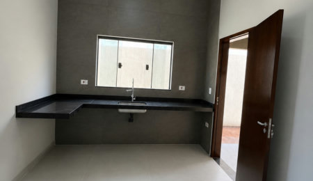 Casa à venda com 3 quartos, sendo 1 suíte,  em Bela Vista da Lagoa, Três Lagoas, MS