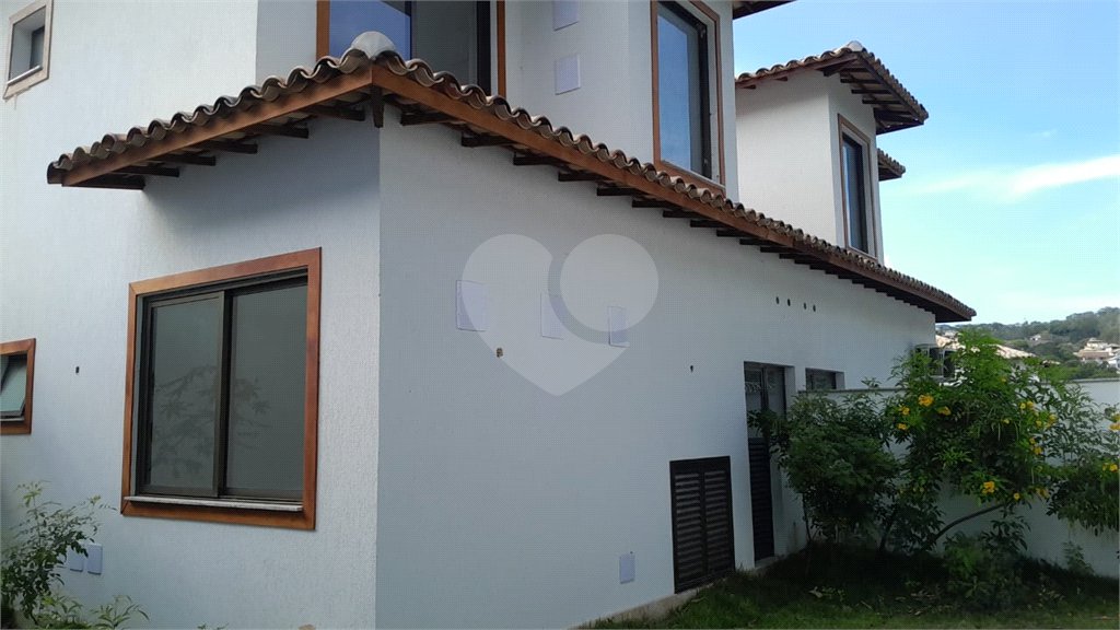 Casa à venda com 4 quartos, sendo 2 suítes, em Manguinhos, Armação dos Búzios, RJ