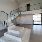 Casa à venda com 4 quartos, sendo 3 suítes,  no condomínio Residencial Golden Ville, Itapetininga - SP