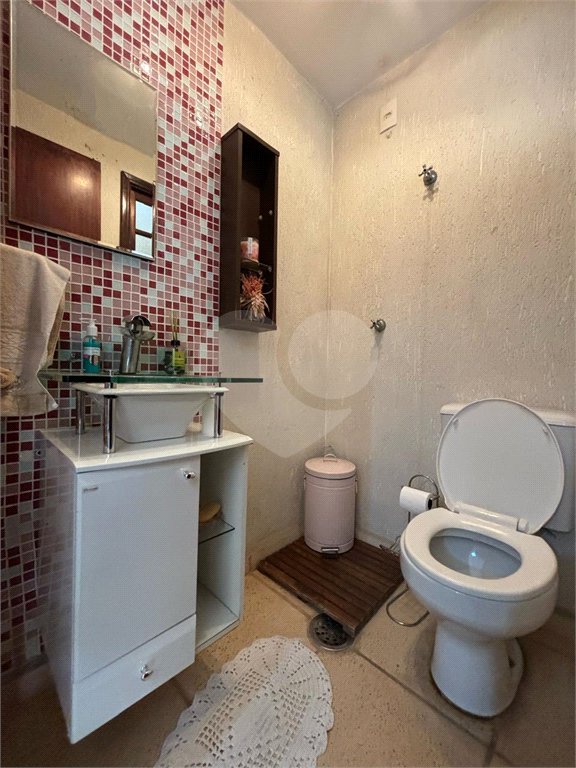 Sobrado à venda com 3 quartos, sendo 1 suíte, em Vila Albertina, São Paulo, SP