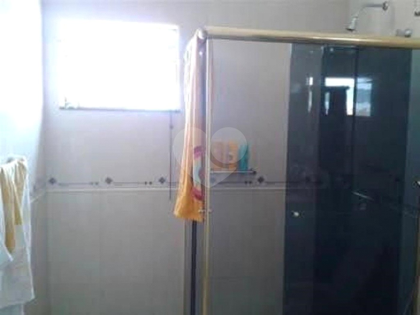 Casa à venda com 4 quartos, sendo 1 suíte, em Wanel Ville, Sorocaba, SP