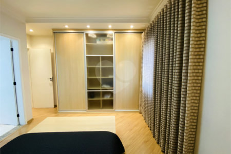 Apartamento à venda com 3 suítes em Rudge Ramos, São Bernardo do Campo, SP