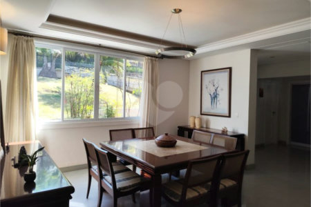 Casa à venda com 4 suítes em Marambaia, Vinhedo, SP