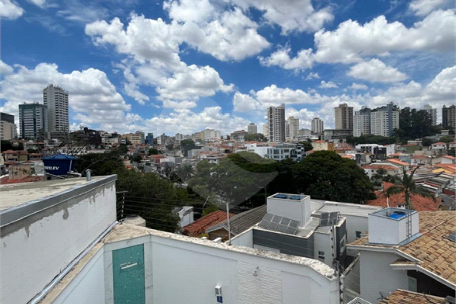 Sobrado à venda com 4 suítes em Jardim França, São Paulo, SP