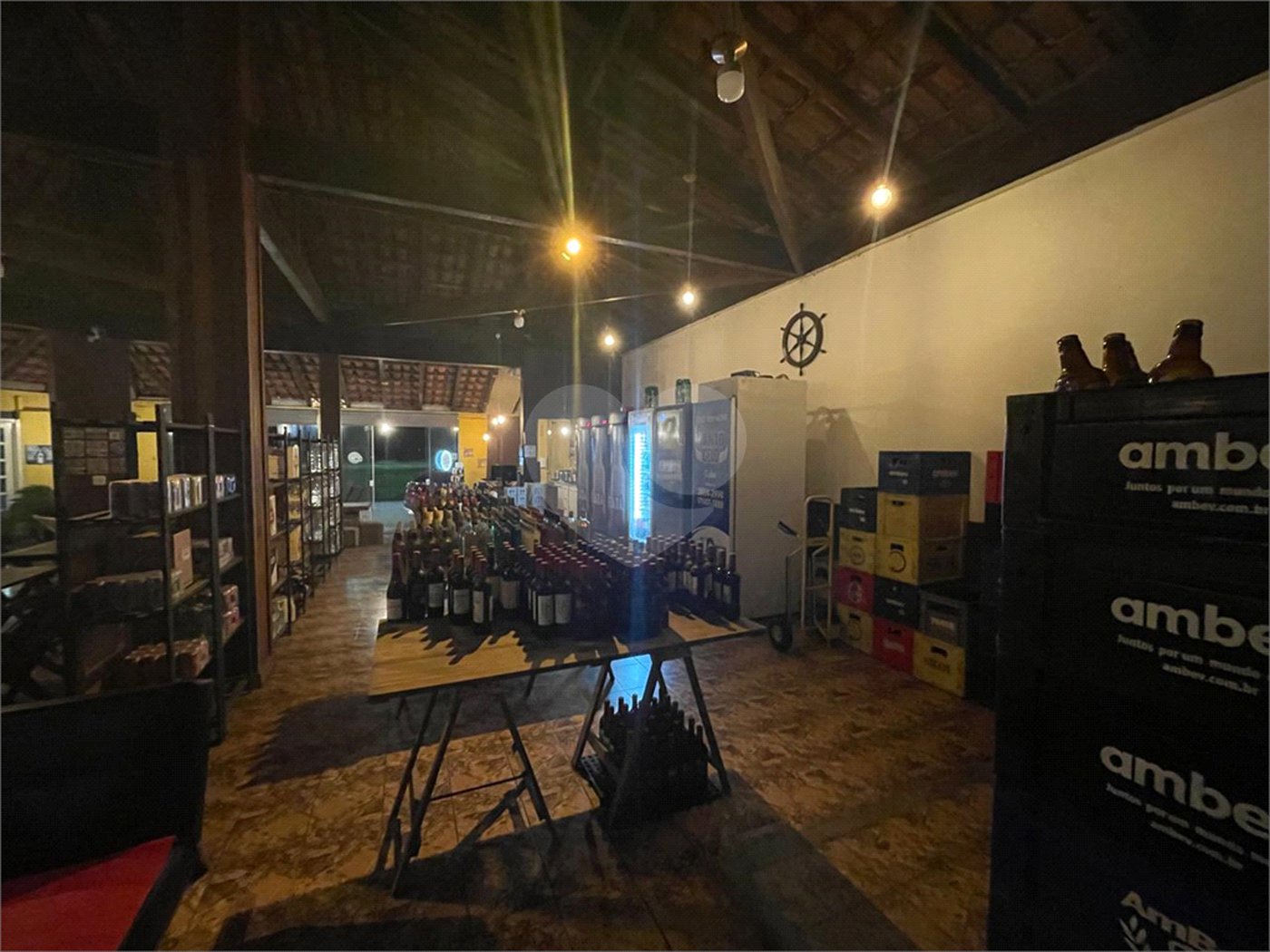 Sobrado à venda com 2 quartos, sendo 1 suíte, em Estância Balneária Hawai, Caraguatatuba, SP