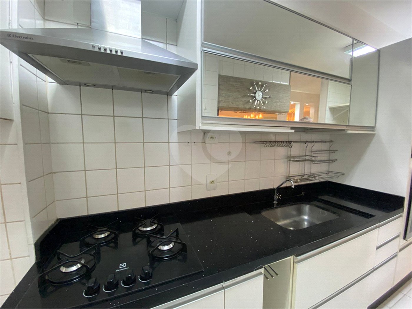 Apartamento à venda com 3 quartos, sendo 1 suíte, em Campo Grande, Rio de Janeiro, RJ