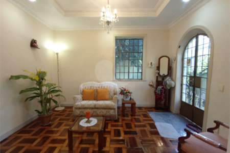 Casa à venda com 4 quartos, sendo 1 suíte, em Andaraí, Rio de Janeiro, RJ