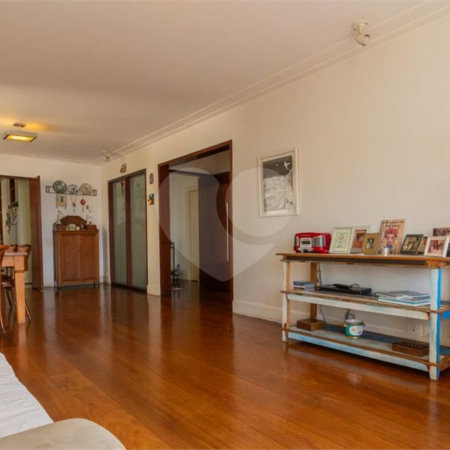 Apartamento à venda com 4 quartos, sendo 1 suíte,  em Cidade Monções, São Paulo, SP