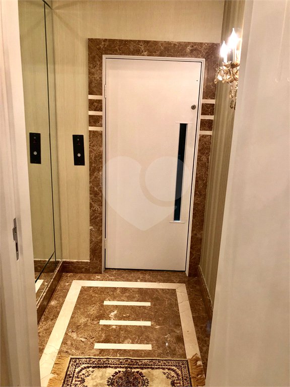 Apartamento à venda com 3 suítes em Tatuapé, São Paulo, SP