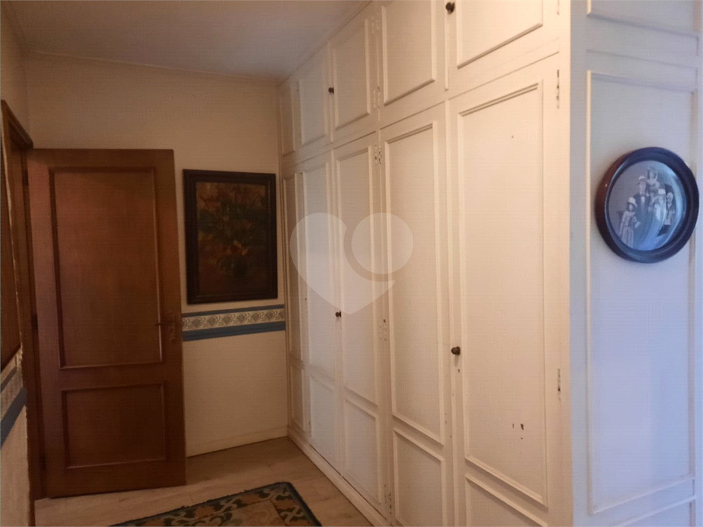 Sobrado à venda com 5 quartos, sendo 3 suítes, em Jardim Marajoara, São Paulo, SP